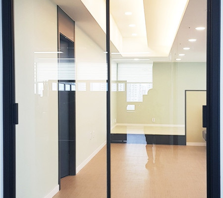 안산 문화센터, 초슬림 미닫이 중문으로 완벽 변신! 인테리어 시공사례