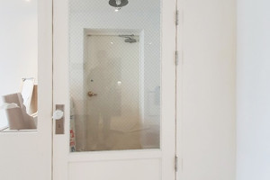 상월곡동 중문 시공으로 연출하는 세련된 현관, 당신의 집 품격을 높이다!